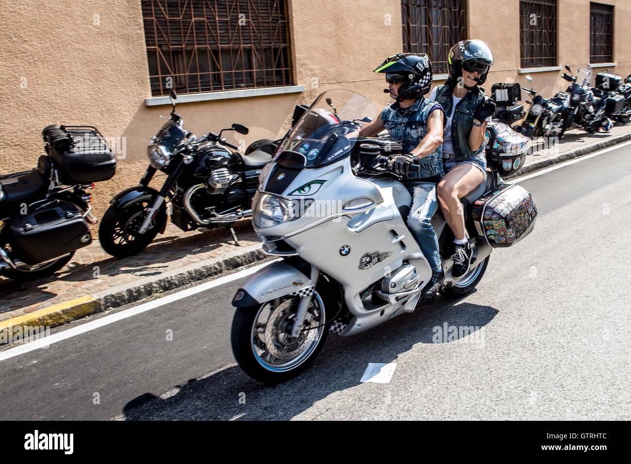 Moto Guzzi Open House 2016 - Motoraduno Moto Guzzi à Mandello del Lario en  Italie Photo Stock - Alamy