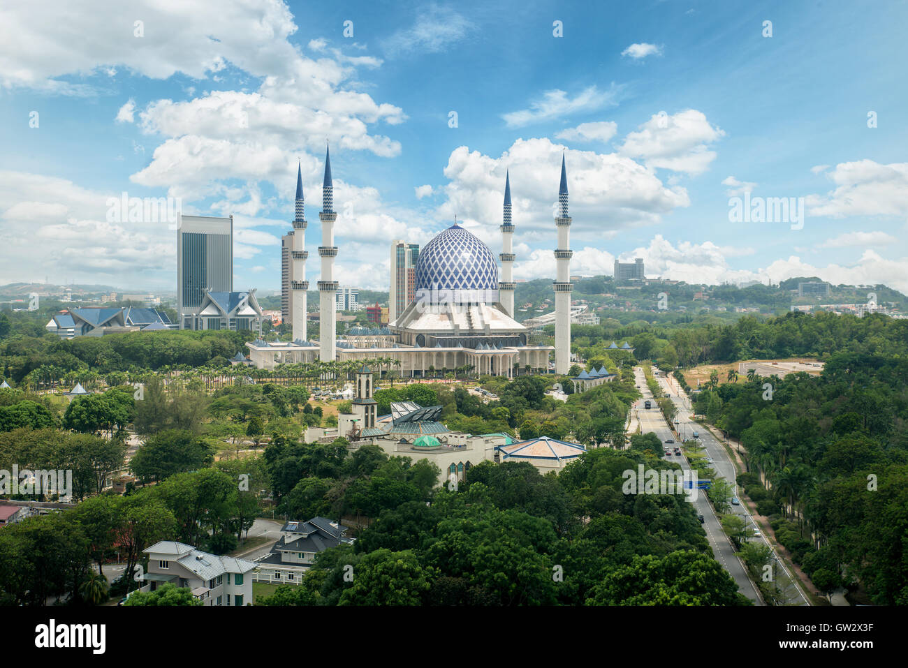Masjid Sultan Salahuddin Abdul Aziz Shah ou Mosquée bleue de Shah Alam, Selangor, Kuala Lumpur, Malaisie. Le Sultan Salahuddin Abdul Banque D'Images