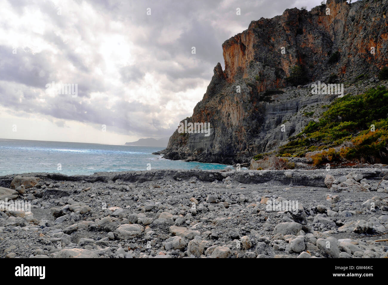 Côte sud de la Crète, la Grèce à l'embouchure de la gorge Papirus Banque D'Images