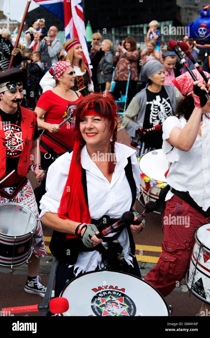 Liverpool, Royaume-Uni. 10 Sep, 2016. Festival pirate à l'Albert Dock Liverpool UK. Un événement familial doté d''un sirènes et pirates Banque D'Images