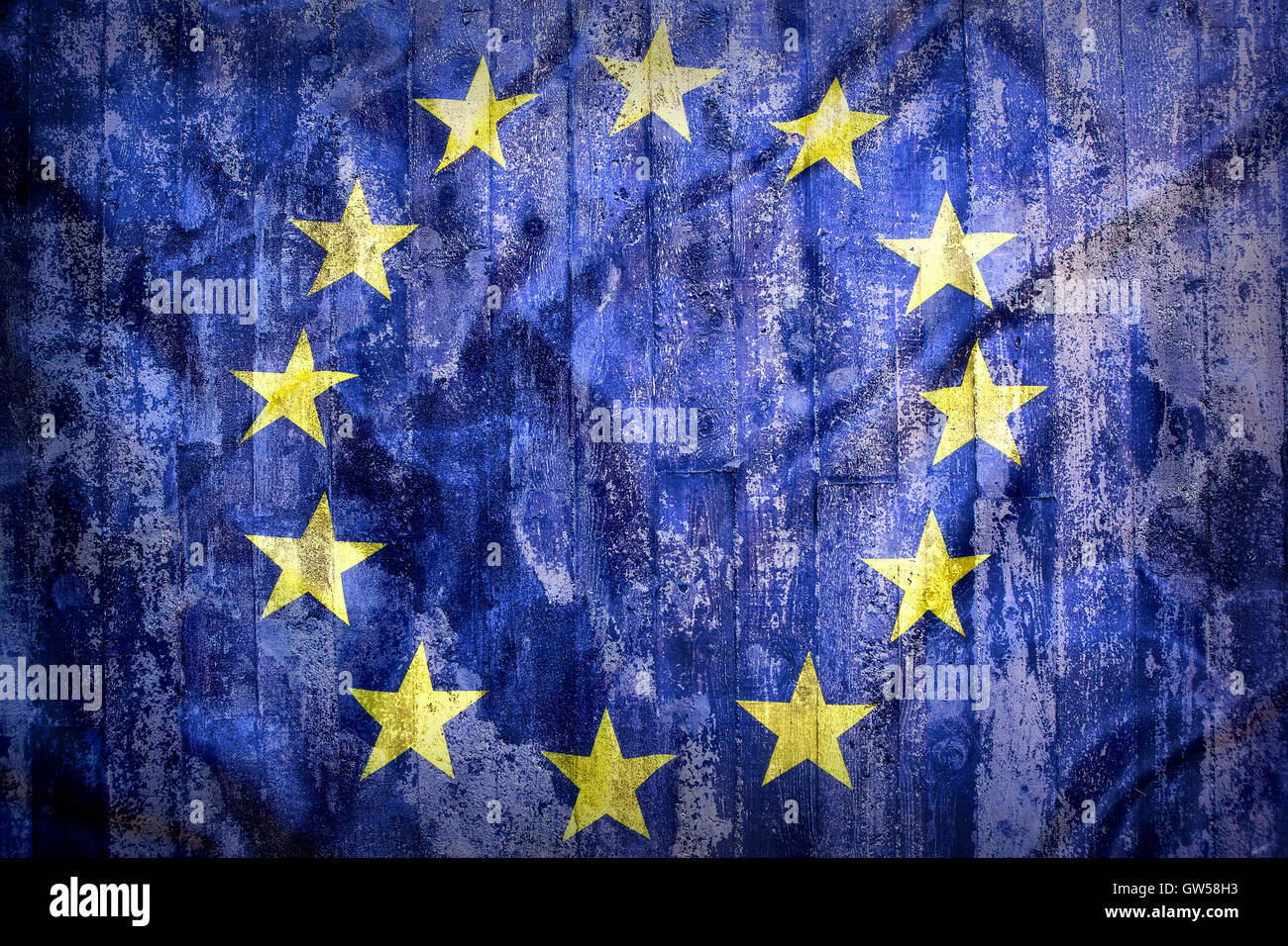 Grunge style du drapeau de l'Union européenne sur un mur de brique pour le fond Banque D'Images