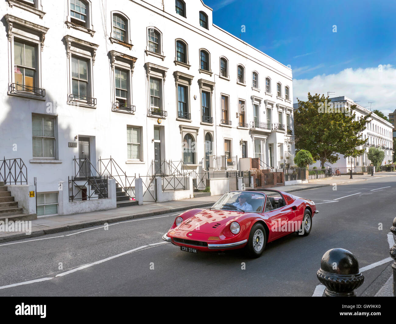 Dino Ferrari 246 1973 dans Kings Rd Chelsea London UK Banque D'Images