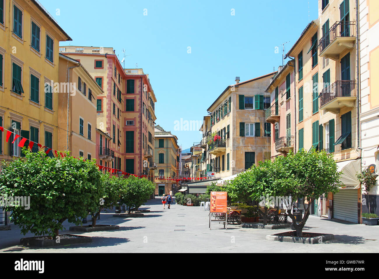 RAPALLO, ITALIE - 28 juin 2016 : Vieille ville de Rapallo resort dans la province de Gênes sur la côte de la mer Ligurienne Banque D'Images
