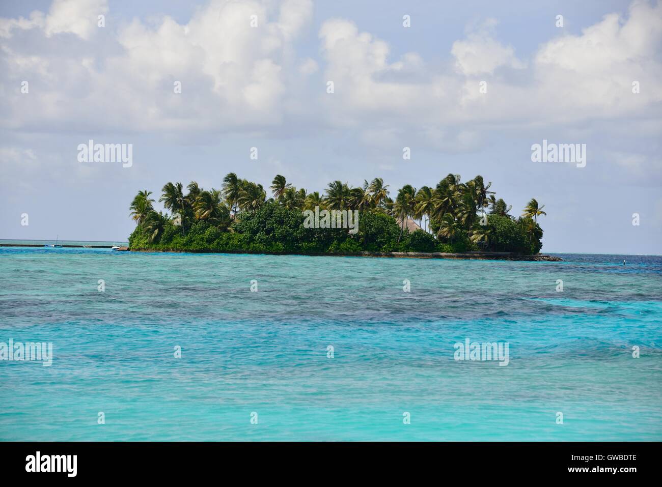 Petite île des Maldives Banque D'Images