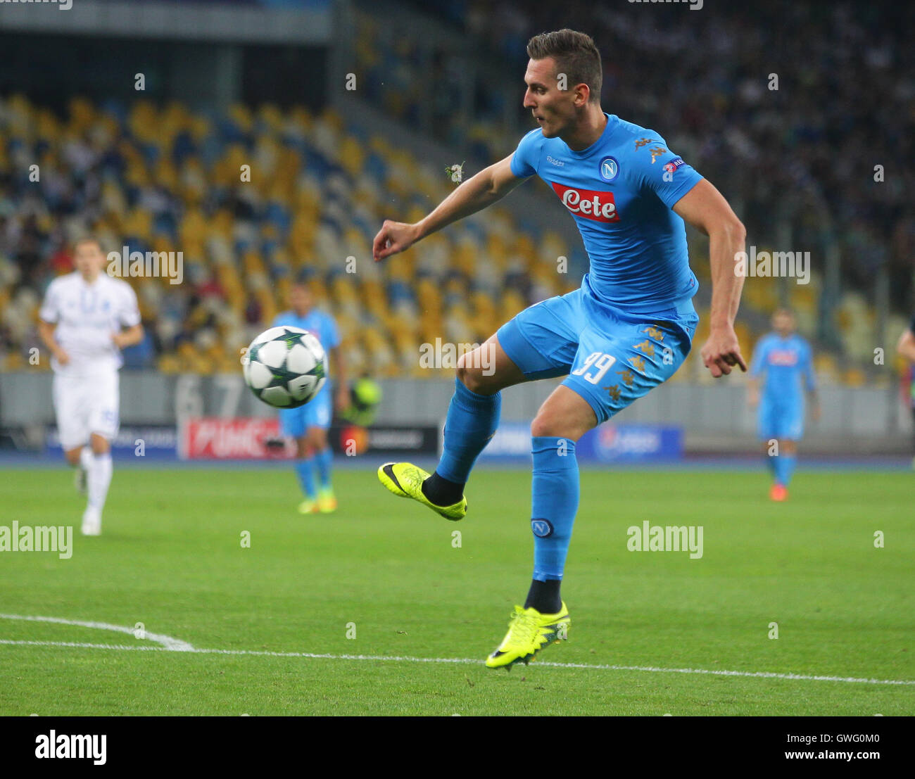 Kiev, Ukraine. 13 Septembre, 2016. Arkadiusz Milik italien de la Ligue des Champions FC Naples pendant le Groupe B match de football contre Dynamo Kiev au stade national Olympiyskiy à Kiev, Ukraine, le mardi, 13 septembre 2016. ( Photo/Andrey Lukatsky) Crédit : Andrey Lukatsky/Alamy Live News Banque D'Images