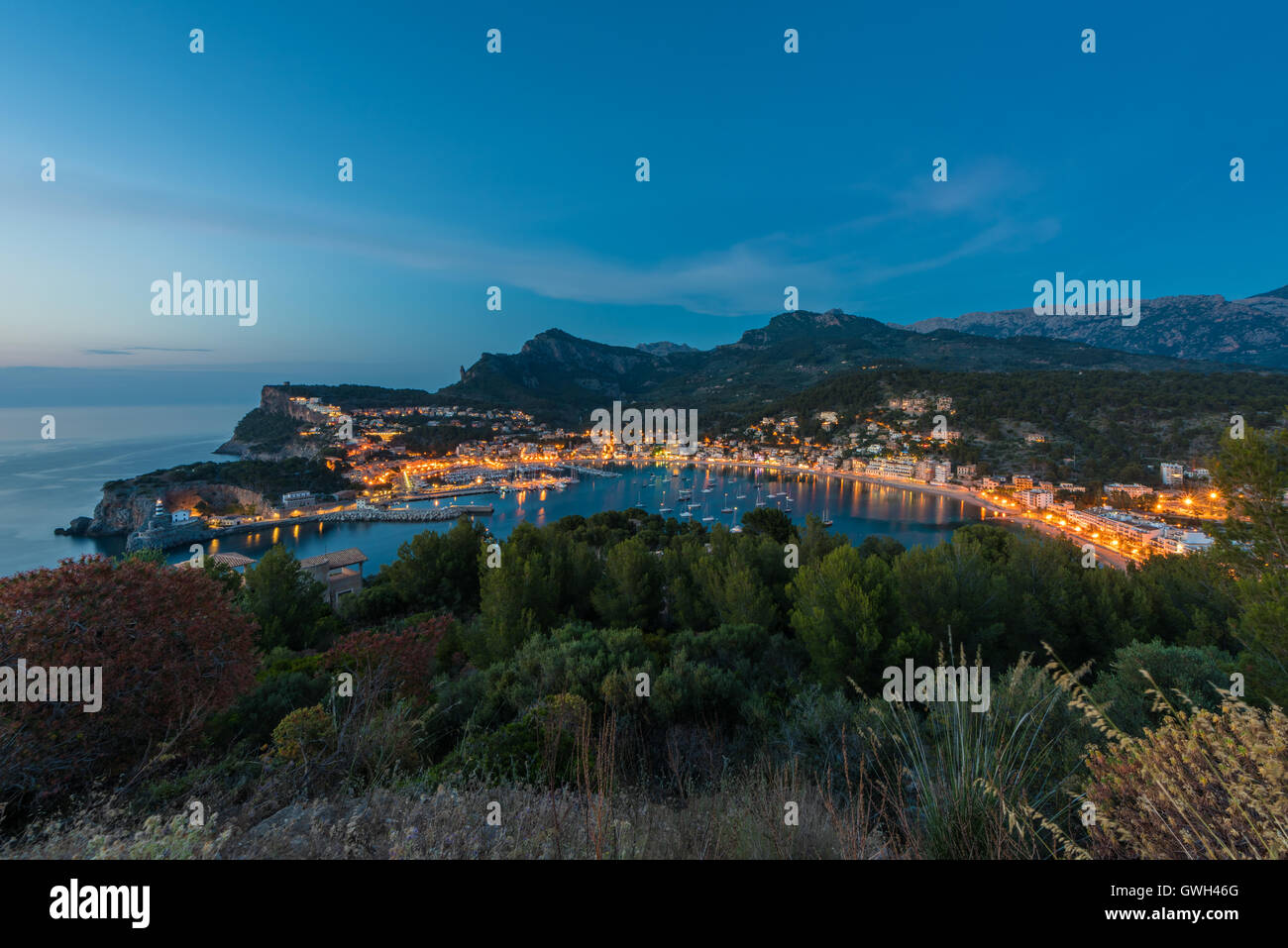 Port de Soller Mallorca au crépuscule Banque D'Images