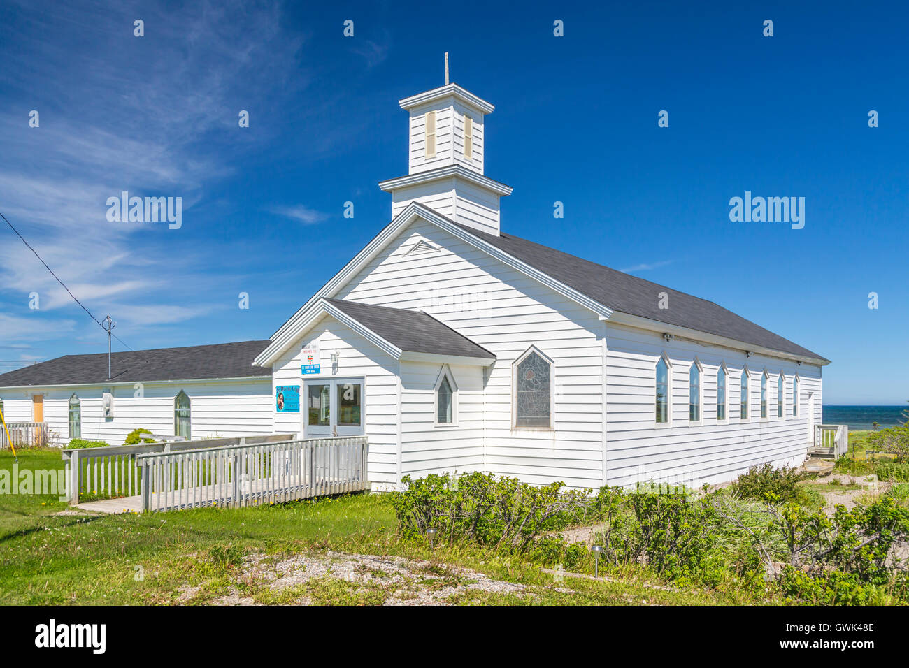 La Vierge Marie l'église anglicane à Cow Head, à Terre-Neuve et Labrador, Canada. Banque D'Images