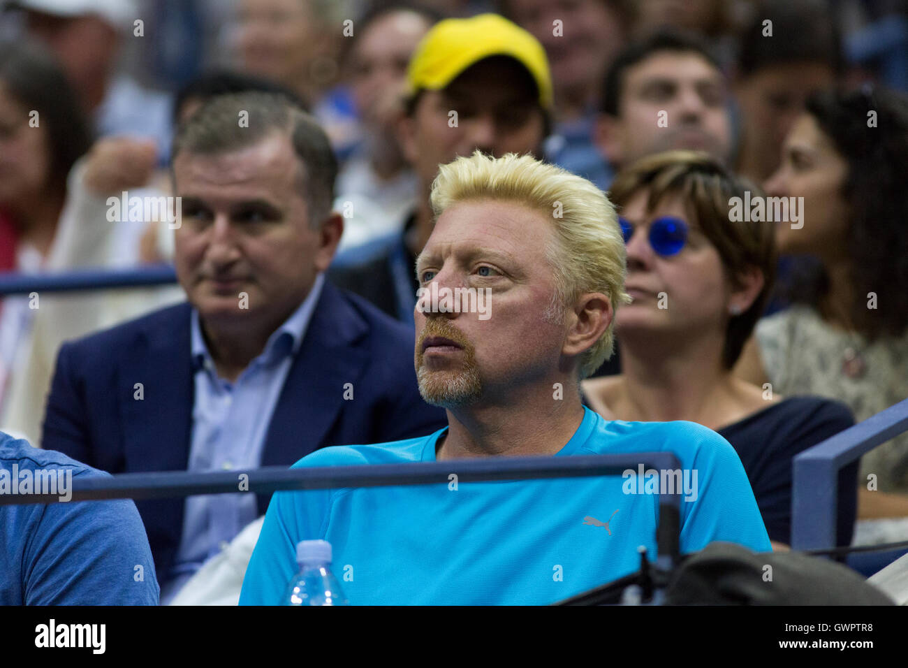 Boris Becker, Novak Djokovic (SRB) Entraîneur de l'US Open 2016 montres finale chez les hommes Banque D'Images