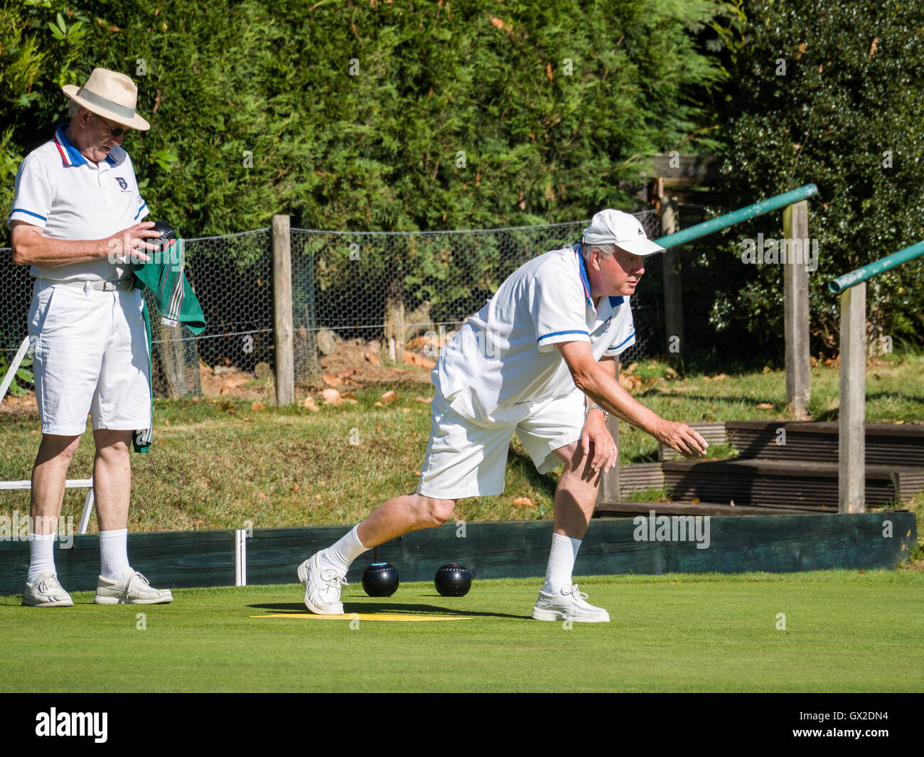 ISLE D'épines, Sussex/UK - 11 SEPTEMBRE : Lawn Bowls Match à Isle d'Épines Chelwood Gate à Sussex le 11 septembre 2016. Les hommes non identifiés Banque D'Images