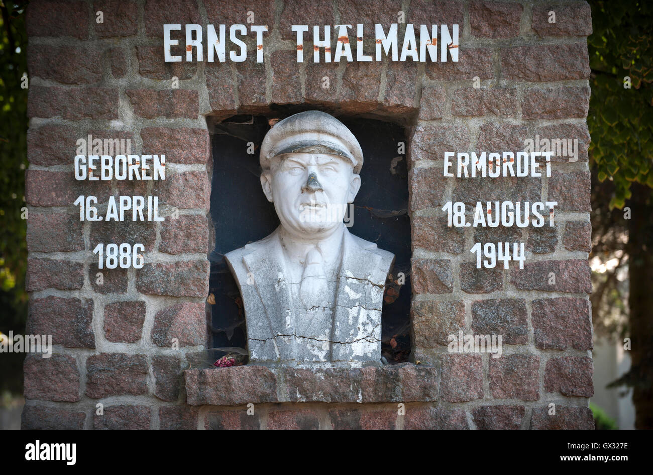 Ernst Thalmann Monument Banque De Photographies Et D images Haute 