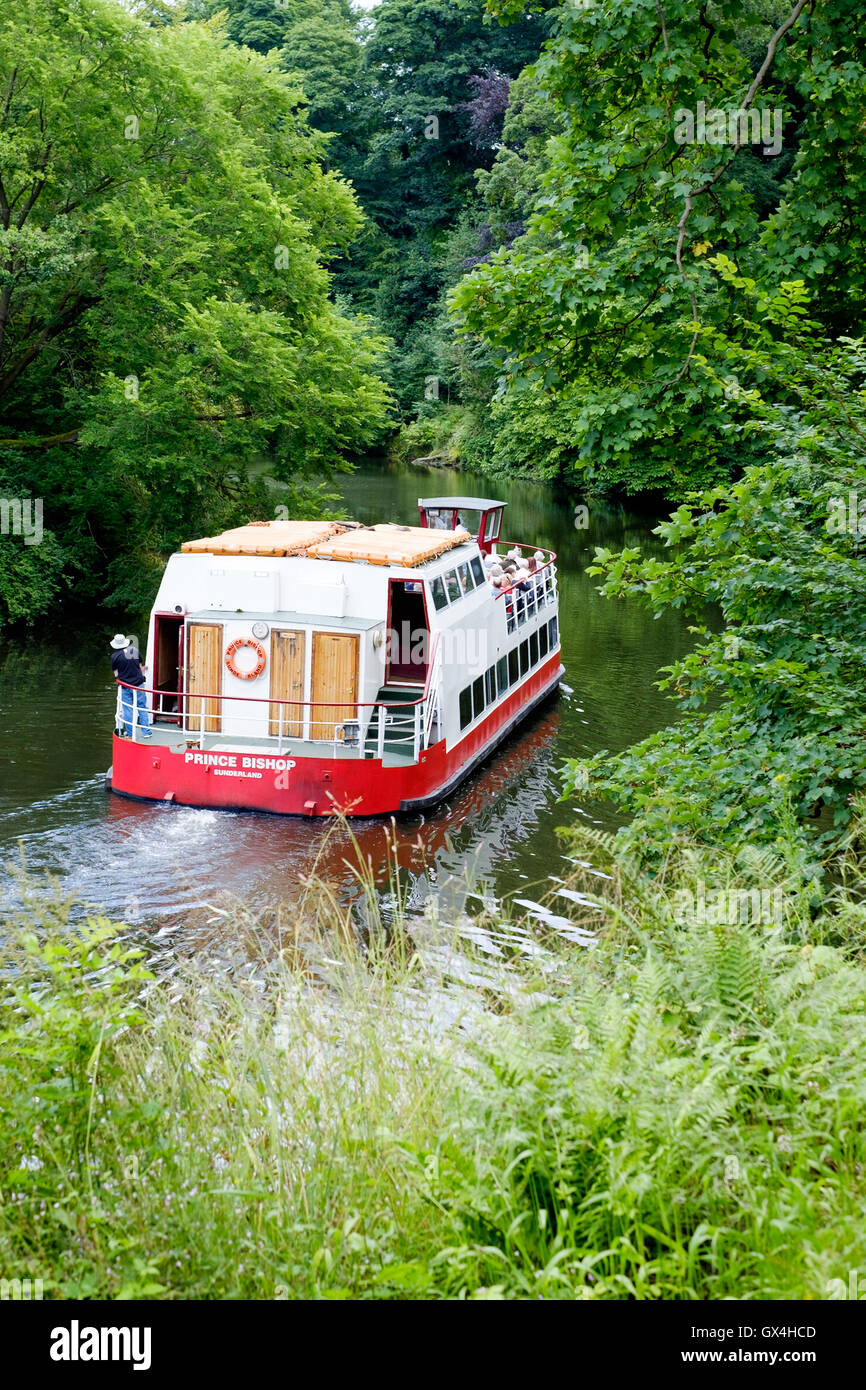 Le prince-évêque bateau sur la rivière l'usure dans Durham, Angleterre Banque D'Images