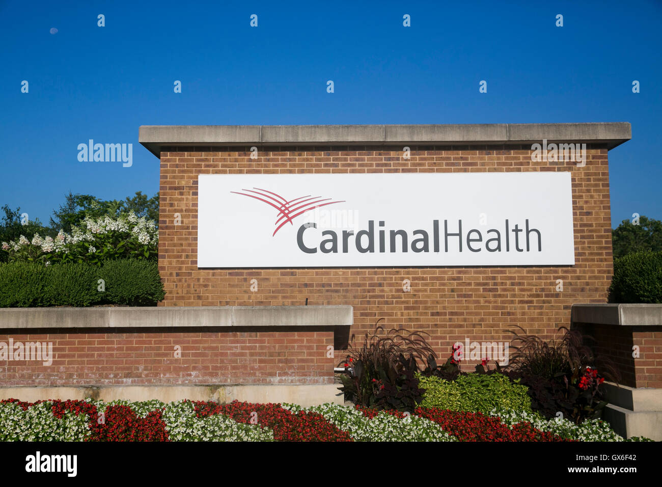 Un logo affiche à l'extérieur du siège de Cardinal Health, Inc., à Dublin, Ohio le 23 juillet 2016. Banque D'Images