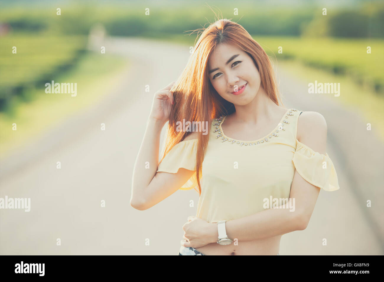 Portrait Thai belle fille dans l'air extérieur Banque D'Images