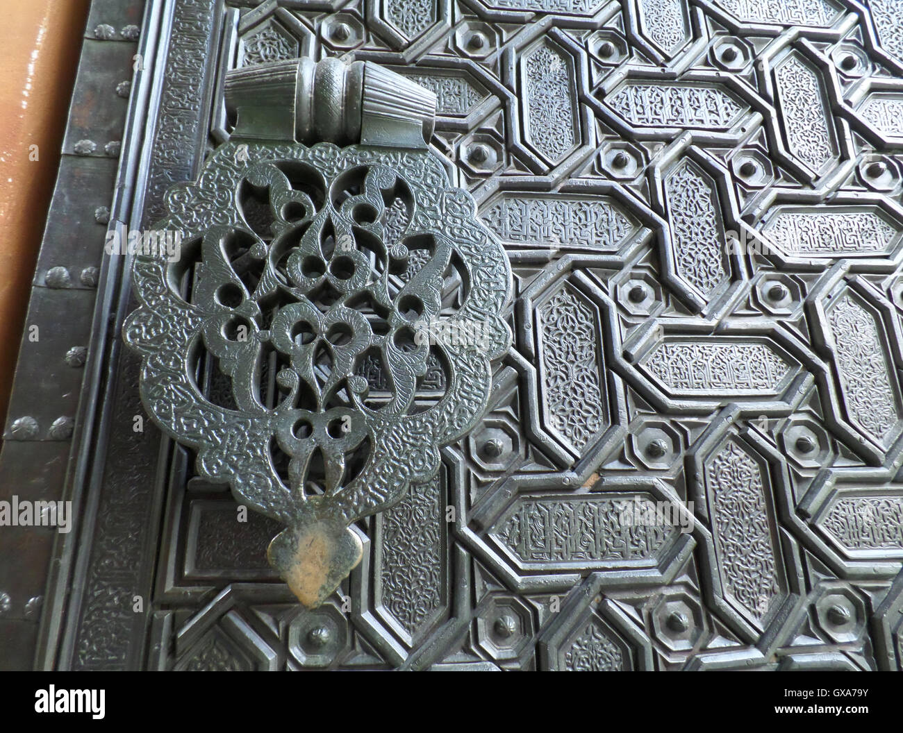 Modèle de porte mauresque Cathédrale de Séville, Espagne Banque D'Images