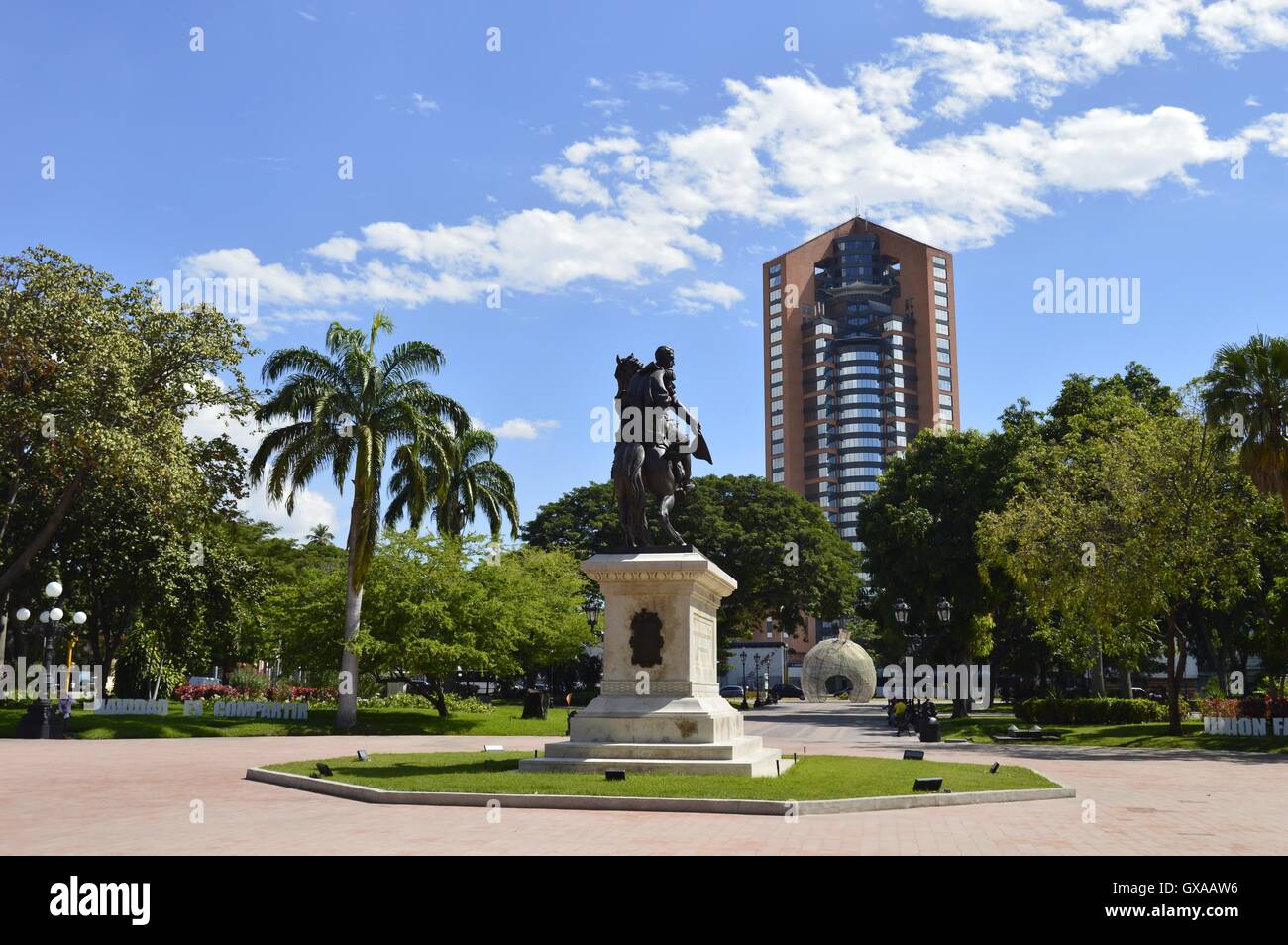 La place Simon Bolivar, à Maracay, au Venezuela. Banque D'Images