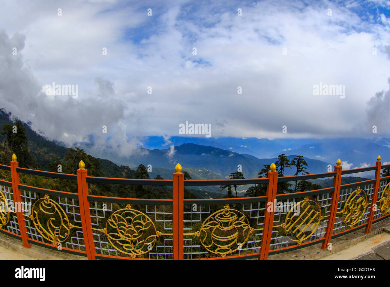 Sur la montagne du col Dochula, Bhoutan. Banque D'Images