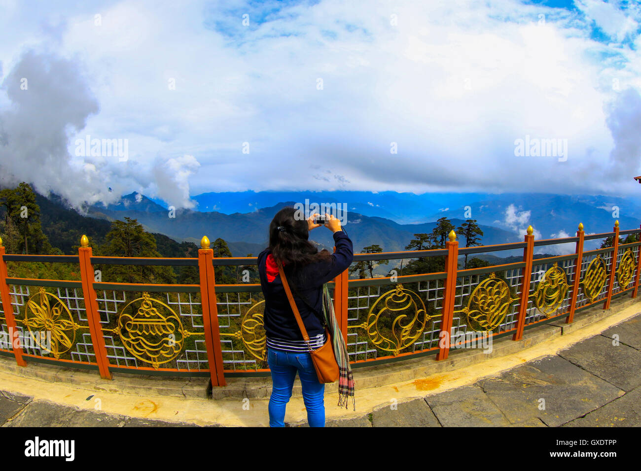 Sur la montagne du col Dochula, Bhoutan. Banque D'Images