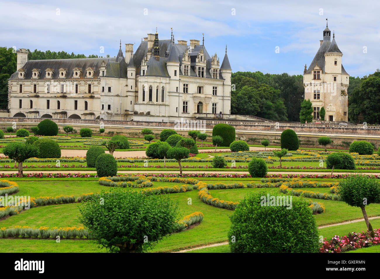 Le Château de Chenonceau est un château français enjambant la rivière du Cher, près du petit village de Chenonceaux Banque D'Images