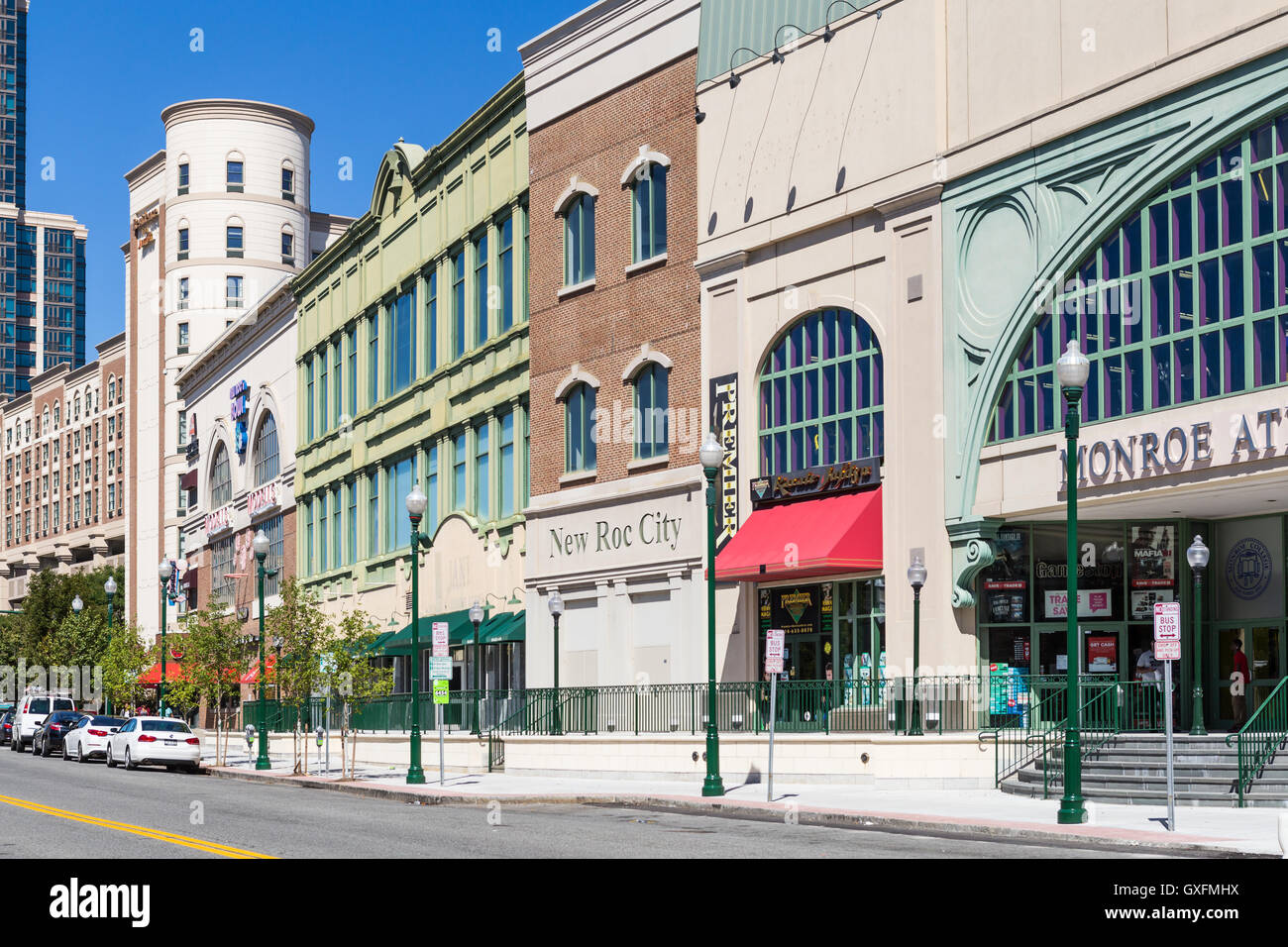 New Roc City, un divertissement, la vente au détail et d'habitation dans le centre-ville de New Rochelle, New York. Banque D'Images