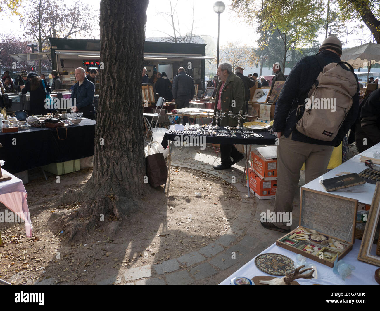 Paris, Ville Lumière, est la capitale de la France et l'un des plus célèbres et emblématiques de villes dans le monde Banque D'Images