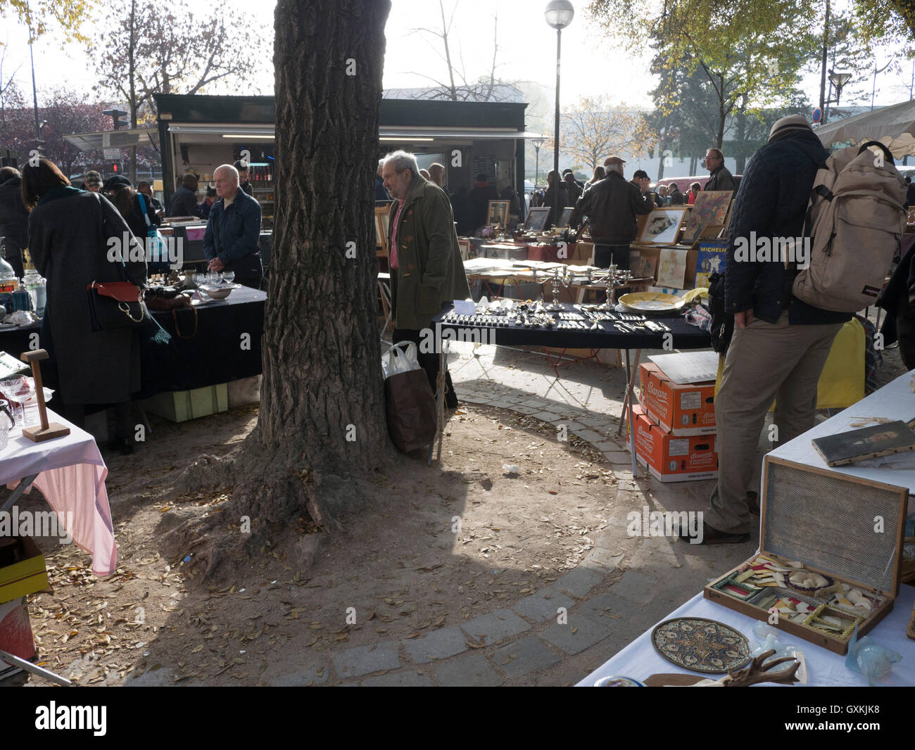 Paris, Ville Lumière, est la capitale de la France et l'un des plus célèbres et emblématiques de villes dans le monde Banque D'Images