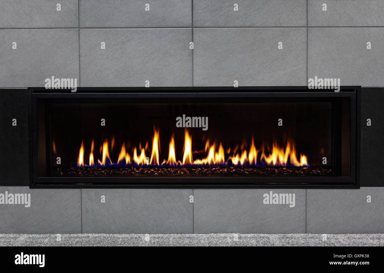 Foyer A Gaz Modernes Banque D Images Photo Stock 119741196 Alamy