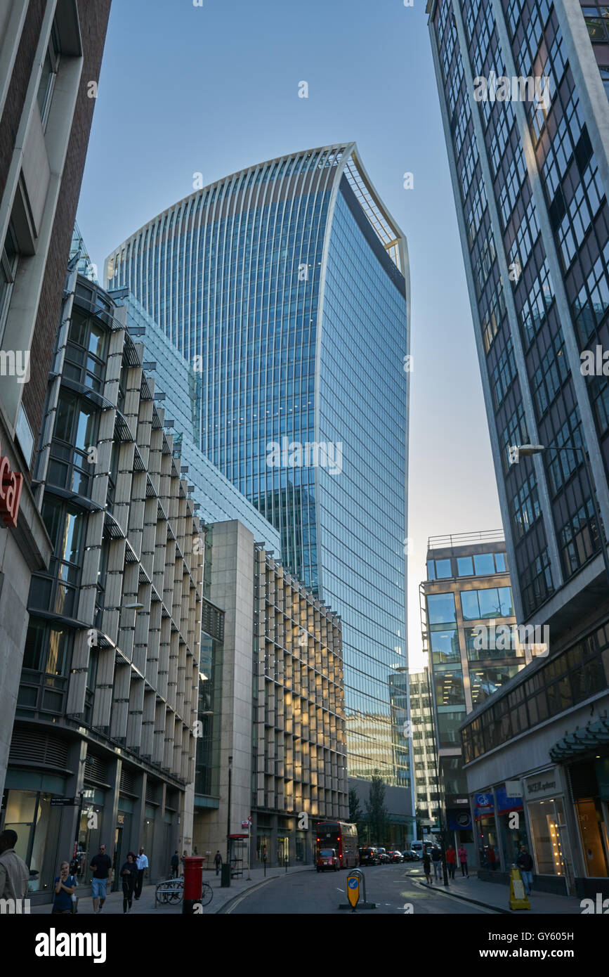 Walkie Talkie 20 Fenchurch Street, les grands bâtiments gratte-ciel de Londres, Londres Banque D'Images