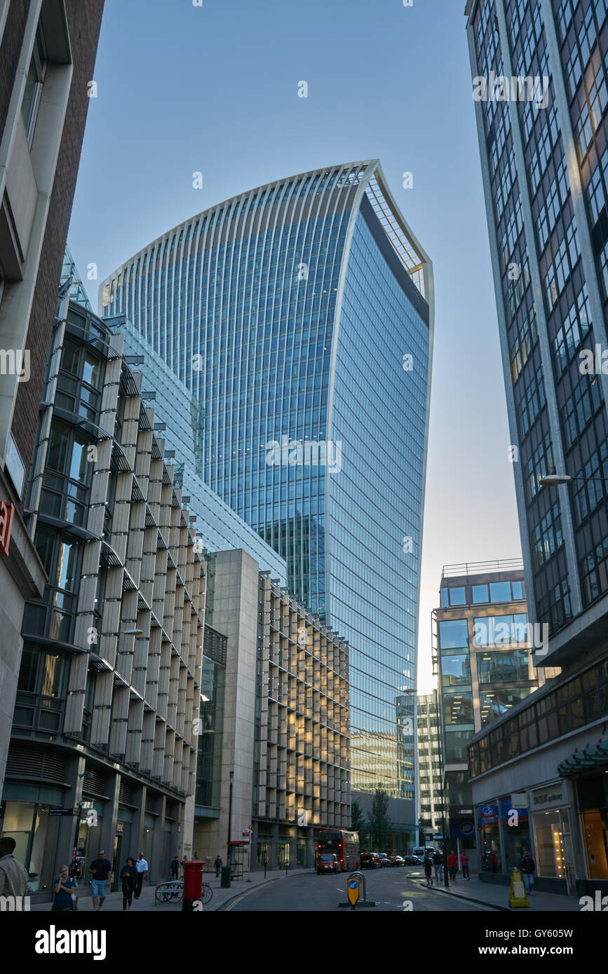 Walkie Talkie 20 Fenchurch Street, les grands bâtiments gratte-ciel de Londres, Londres Banque D'Images