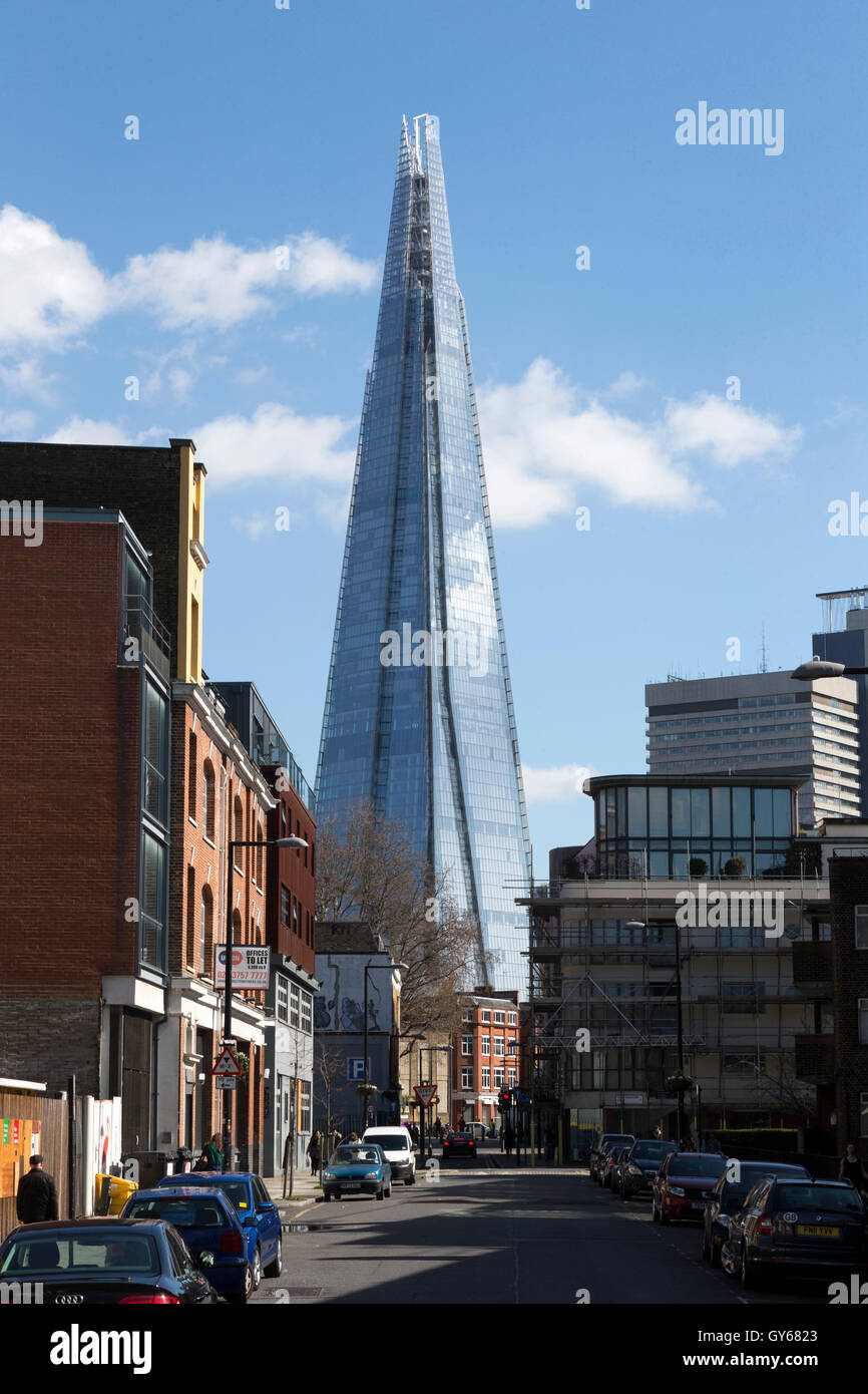 Vue sur le fragment de gratte-ciel en verre de Union Street, London, UK Banque D'Images