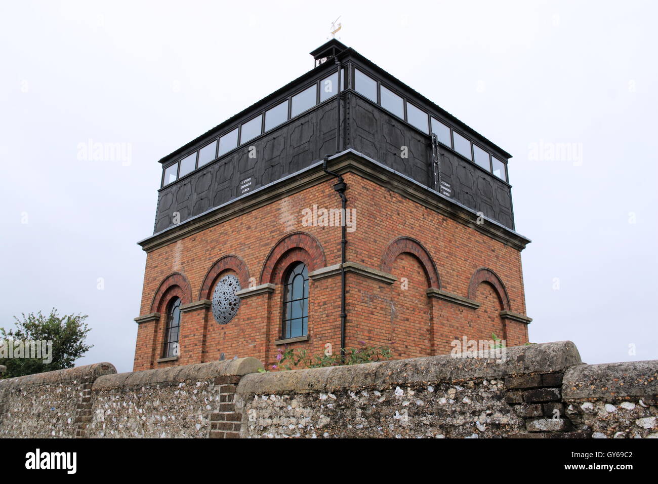 Tour de Foredown et centre d'apprentissage (ancien château d'eau), Lancing, Brighton, East Sussex, Angleterre, Royaume-Uni UK Banque D'Images
