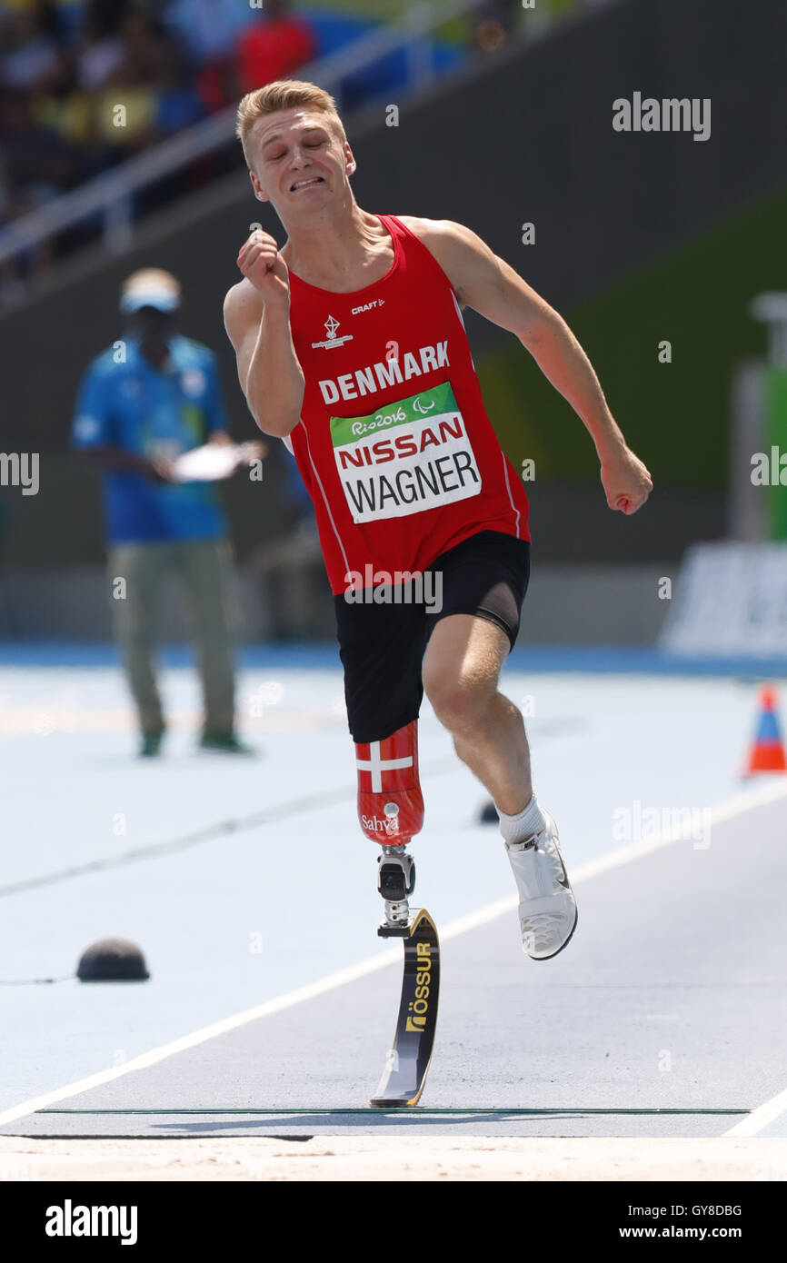 Saut en longueur mens t42 Banque de photographies et d’images à haute