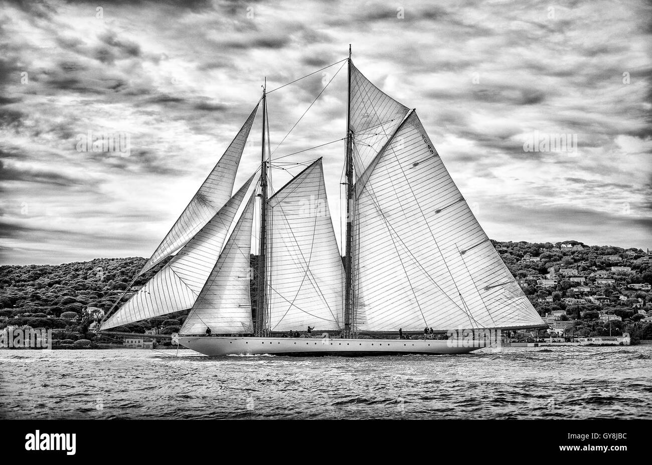 01.10.2015. Elena de Londres, un 55.00m goélette construit en 2009 et conçu par N.G. HERRESHOFF. Les Voiles de St Tropez. Les Voi Banque D'Images