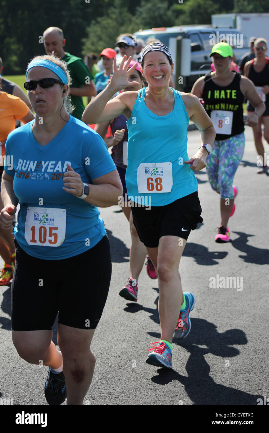 Marche course de cinq milles Banque de photographies et d’images à