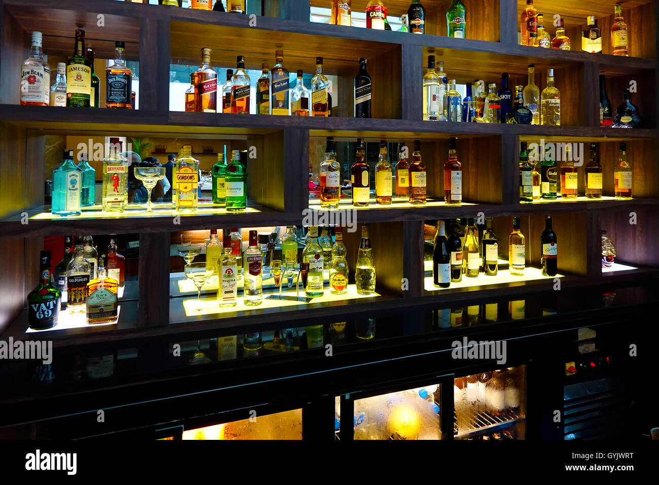 Assortiment de bouteilles de whisky Banque de photographies et d’images à haute résolution Alamy
