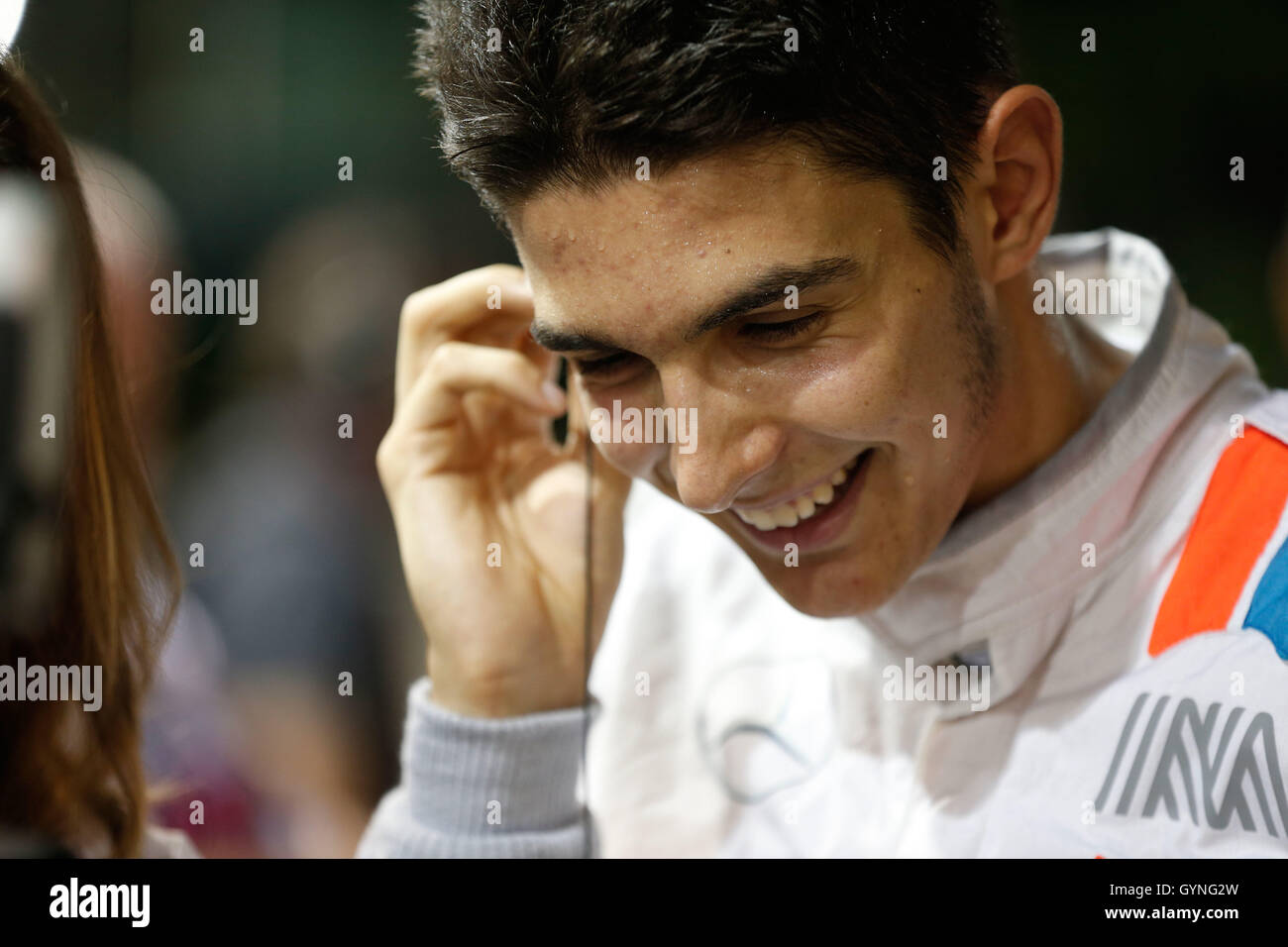 Singapour, Singapour. 18 Sep, 2016. Sport Automobile : Championnat du Monde de Formule 1 de la FIA 2016, Grand Prix de Singapour, Esteban Ocon Credit : dpa/Alamy Live News Banque D'Images