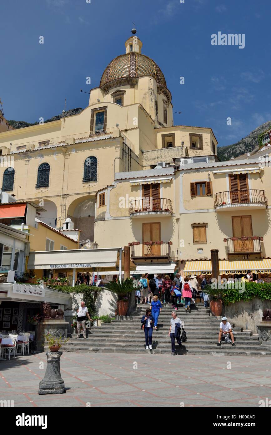 Église Santa Maria Assunta, Positano, Amalfi Coast, Costiera Amalfitana, Province de Salerne, Campanie, Italie Banque D'Images