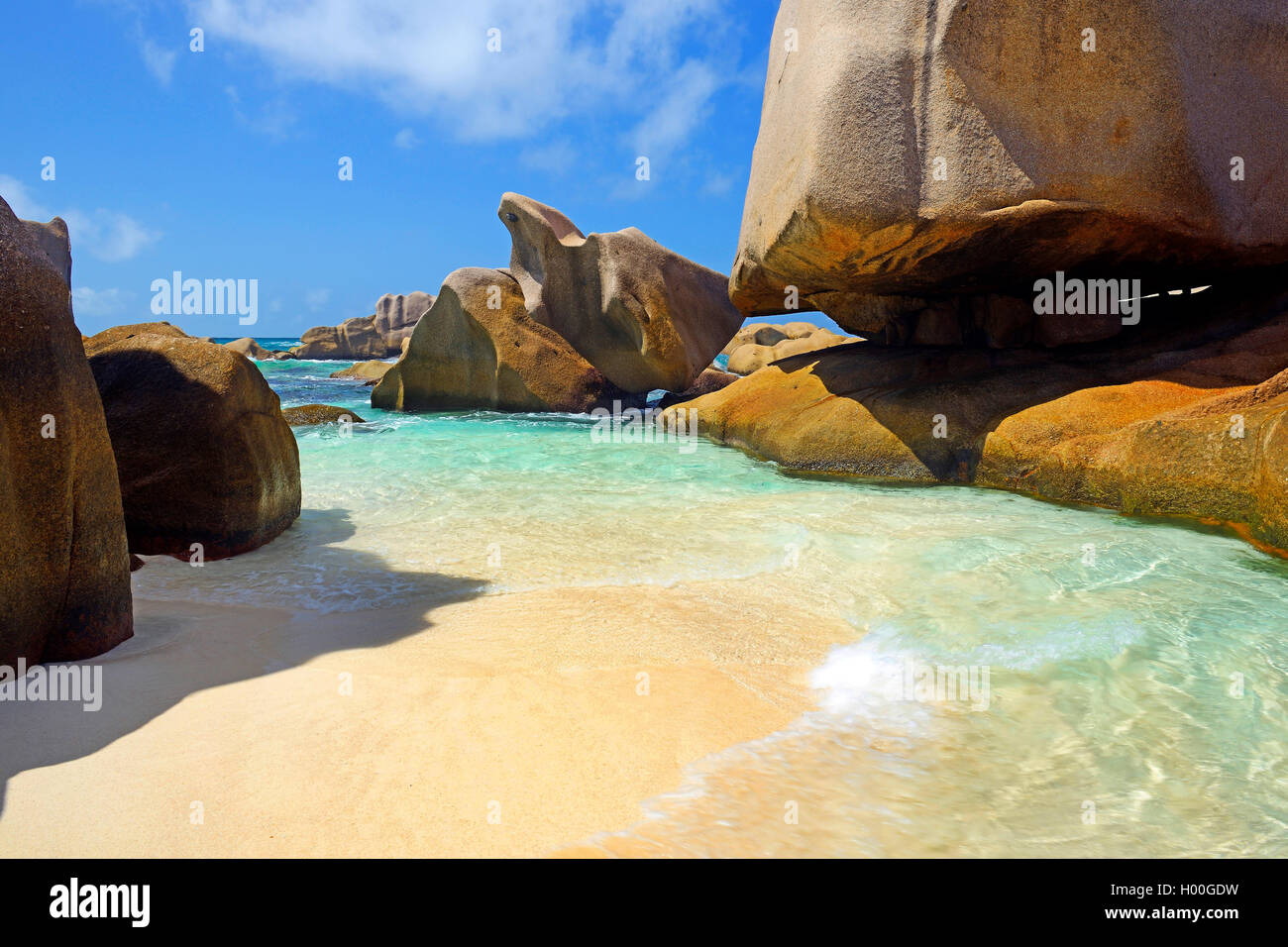 Les roches de granit de l'Anse Marron plage de rêve, La Source, Marron, les Seychelles, La Digue Banque D'Images