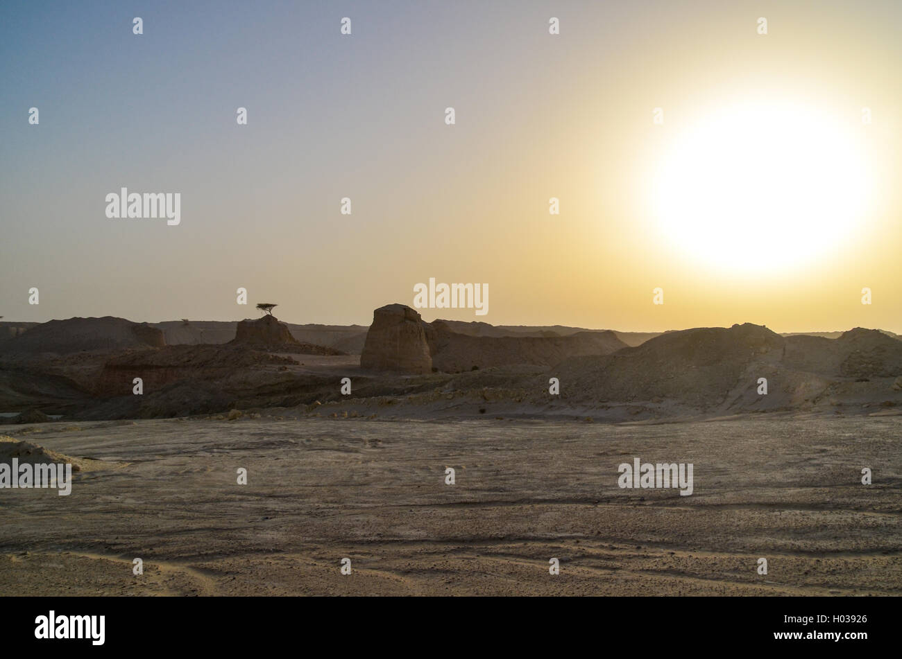 Coucher du soleil dans le désert du Qatar Banque D'Images