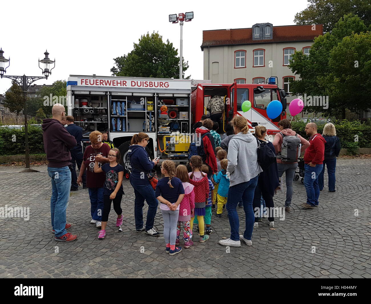 Activité, divertissement, art, atmosphère, bébé, caravane, carnaval, fêtes, enfants, couple, jour, robe, Europe, équitable, Banque D'Images