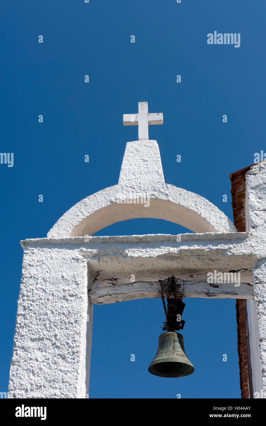 Un vieux clocher à Lakka sur l'île de Paxos, îles Ioniennes, îles grecques, Grèce, Europe Banque D'Images