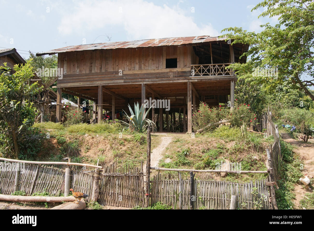Maisons traditionnelles de la minorité Hmong, Laos, Asie Banque D'Images