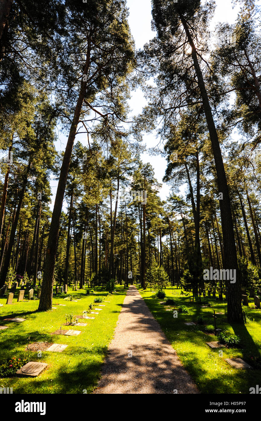 Suède, Stockholm. Skogskyrkogården, le cimetière Woodland. Banque D'Images