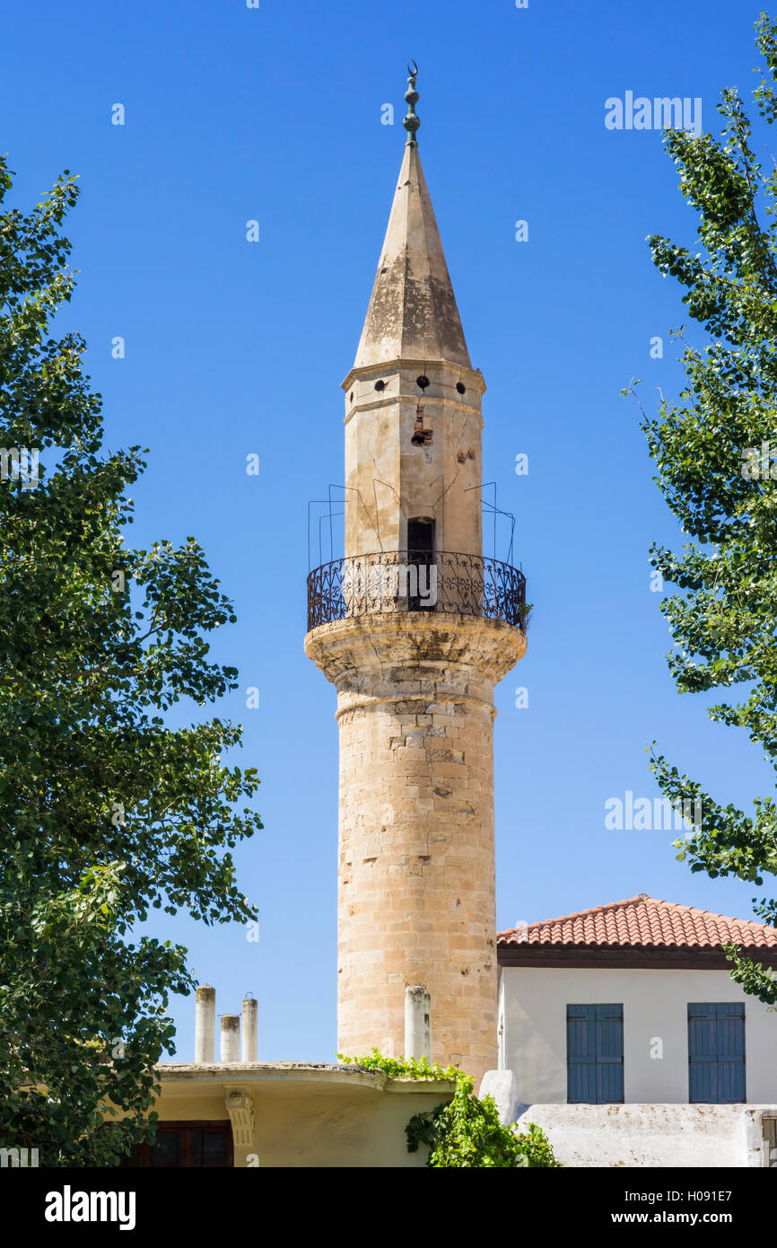 L'ère ottomane Ahmet Aga minaret dans la vieille ville de La Canée, Crète, Grèce Banque D'Images
