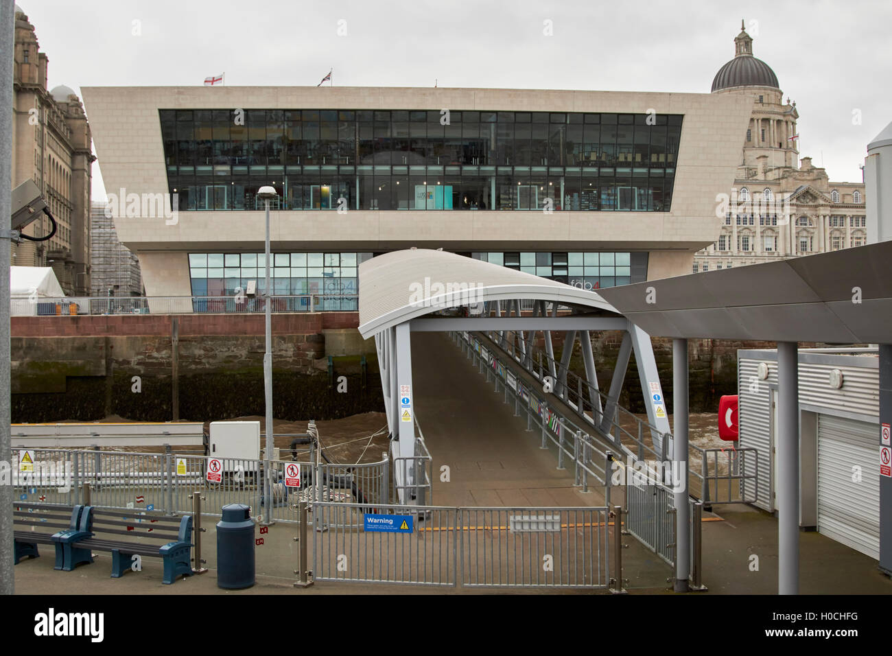 Mersey ferries terminal ferry pier head Liverpool Merseyside UK Banque D'Images