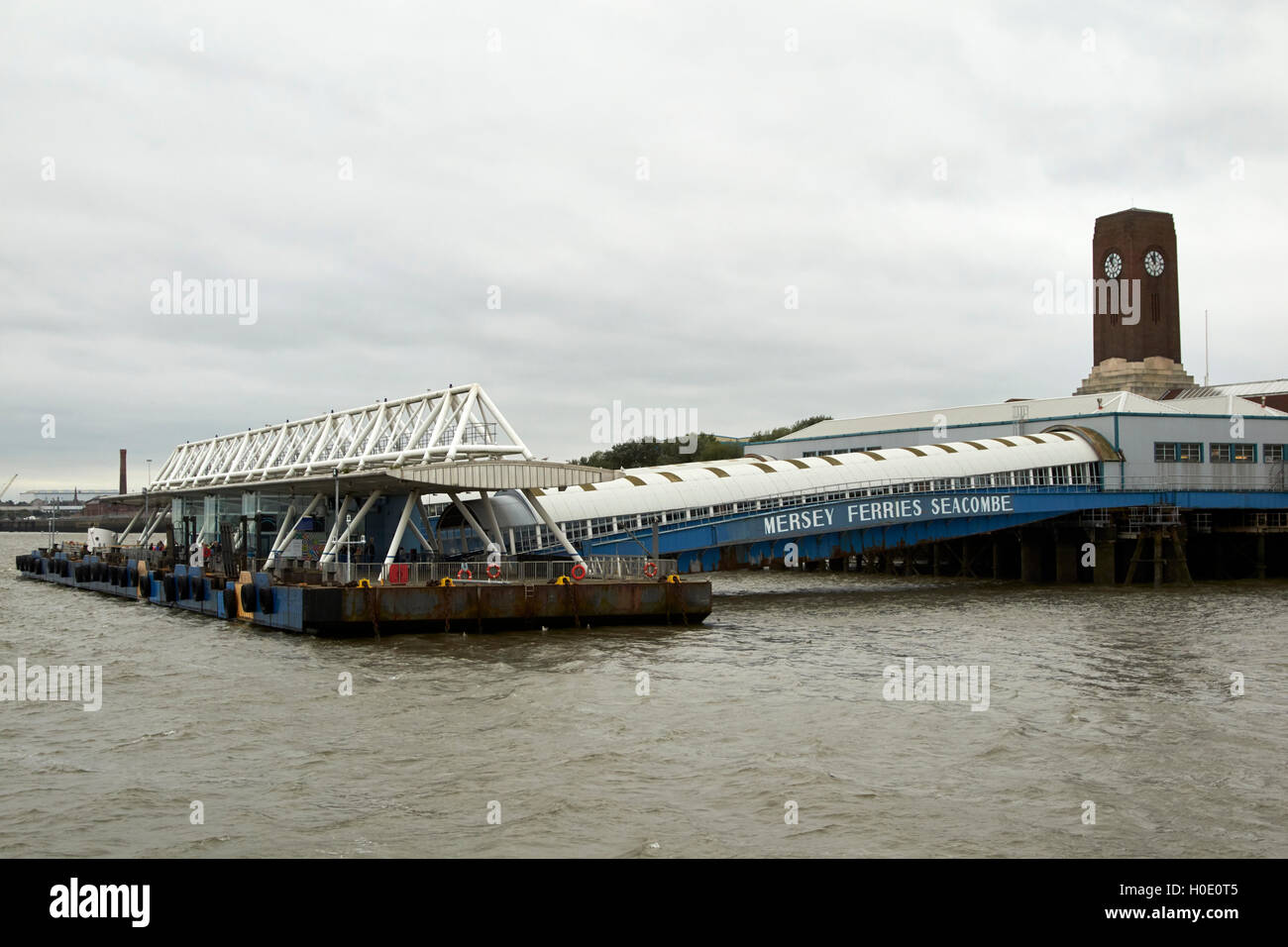 Le terminal des ferries seacombe mersey Liverpool Merseyside UK Banque D'Images