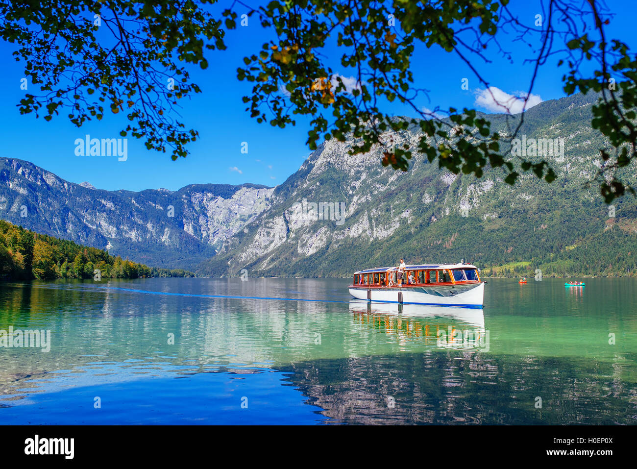 La Slovénie, RIBCEV LAZ - 24 août 2016 : les touristes à visiter le lac de Bohinj slovène et les environs du parc national de Triglav dans Banque D'Images