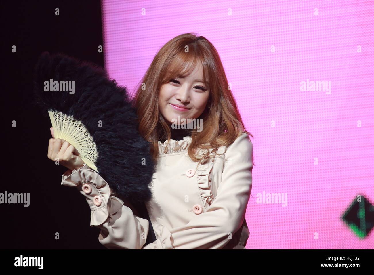 Séoul, Corée. 20 Sep, 2016. Chanson Ji-Eun détient vitrine de son deuxième mini-album solo Bobby Doll à Séoul, Corée, le 20 septembre 2016.(La Chine et la Corée, de l'homme) © TopPhoto/Alamy Live News Banque D'Images