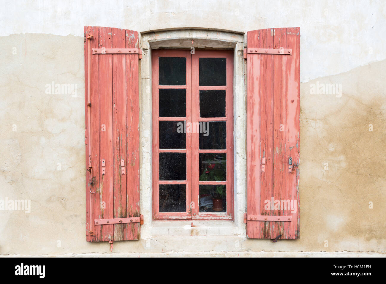 Image extérieur de maison de style typique de Provence, Menerbes, Provence, France Banque D'Images