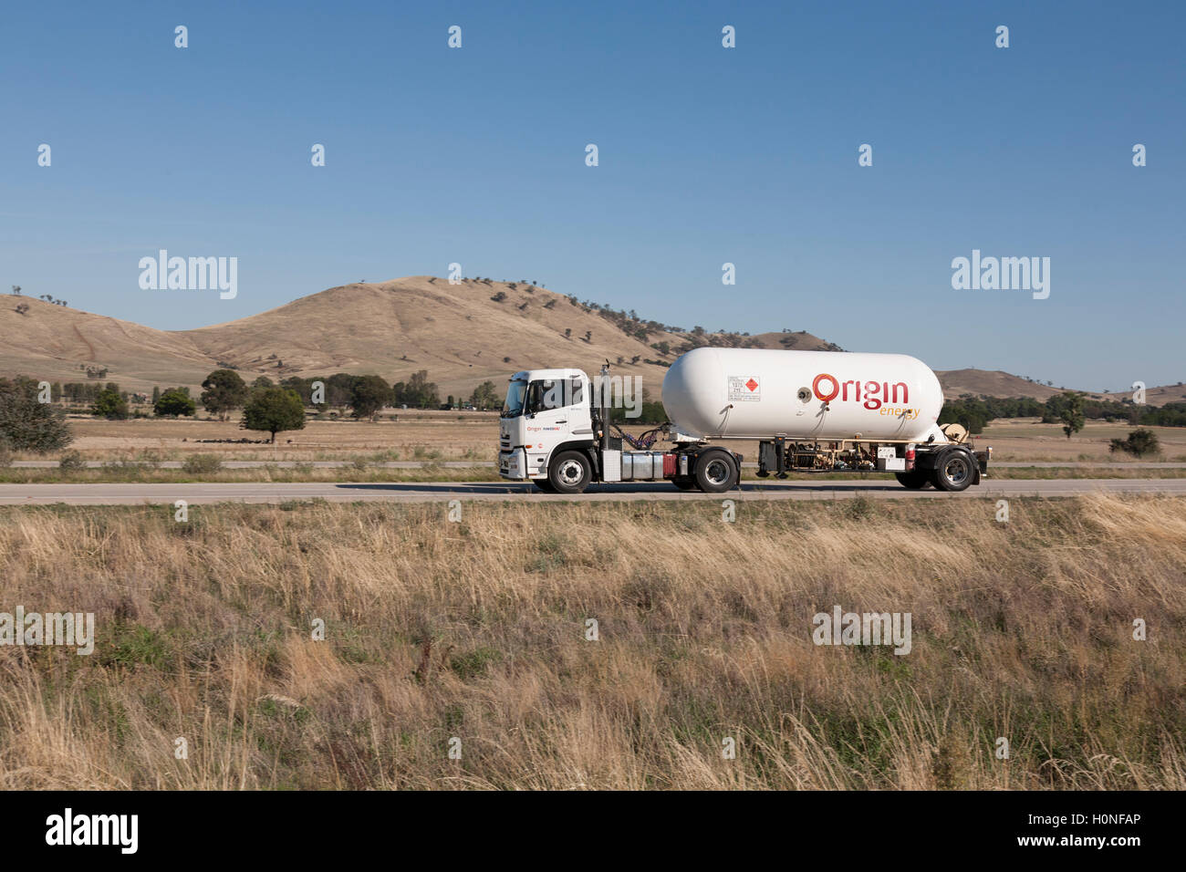 Transport par camion de GNL d'origine sur la Hume Highway Banque D'Images