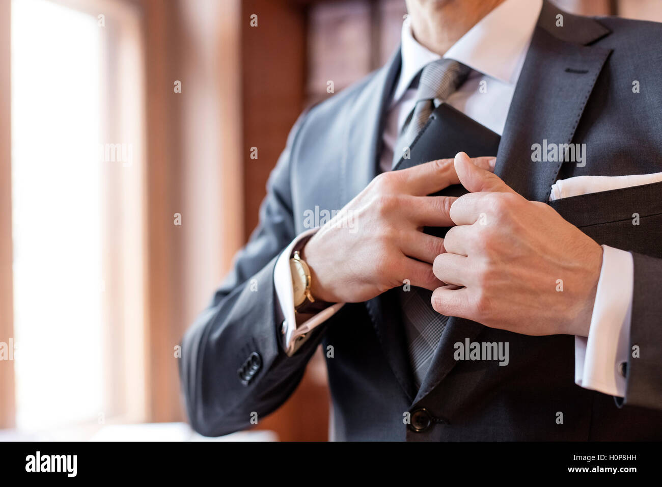 Close up man wallet veste de costume Banque D'Images